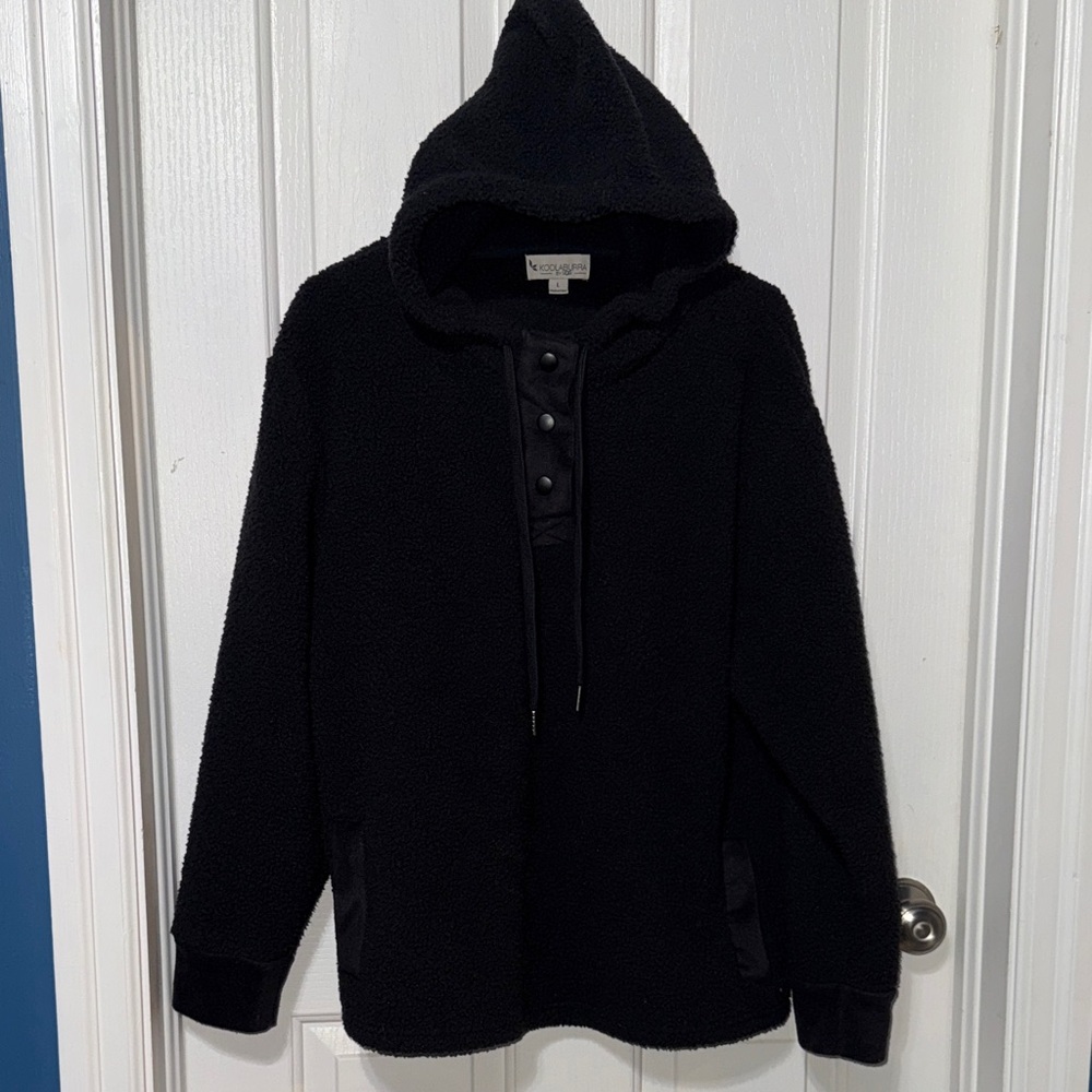 Koolaburra by UGG Cozy Black Hooded Pullover
